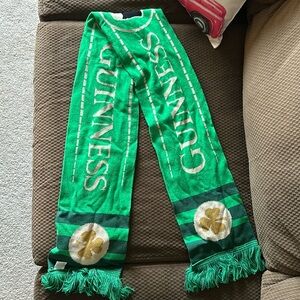 Guinness scarf NWOT